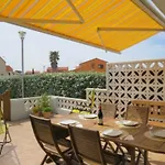 בית נופש Maisonnette Cosy Avec Terrasse, Jardin, Piscine Et Parking Prive, A 1 Km De La - 5 Pers. - Fr-1-529-208 לה ברקרה