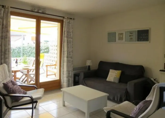 Nyaraló Maisonnette Cosy Avec Terrasse, Jardin, Piscine Et Parking Prive, A 1 Km De La - 5 Pers. - Fr-1-529-208