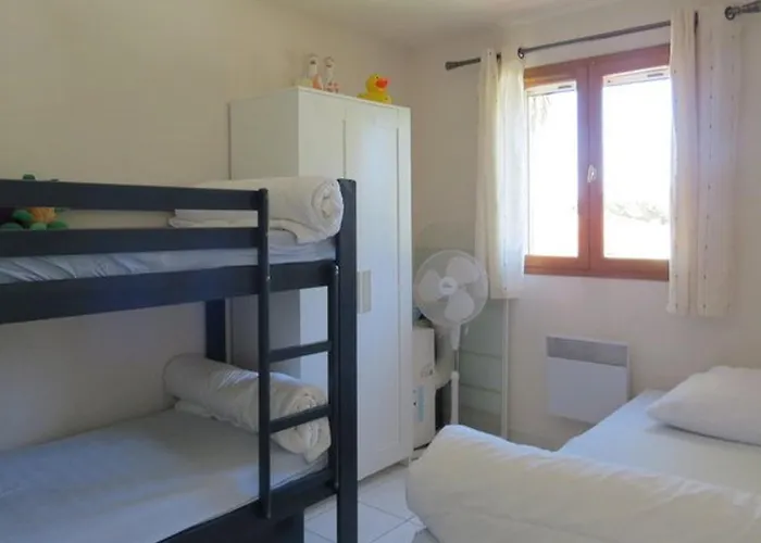 Maisonnette Cosy Avec Terrasse, Jardin, Piscine Et Parking Prive, A 1 Km De La - 5 Pers. - Fr-1-529-208 Nyaraló *